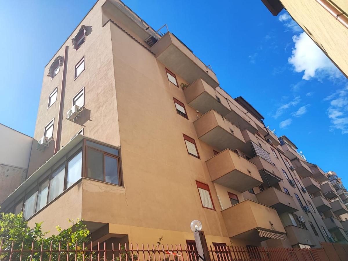 Genoard Daire Palermo Dış mekan fotoğraf